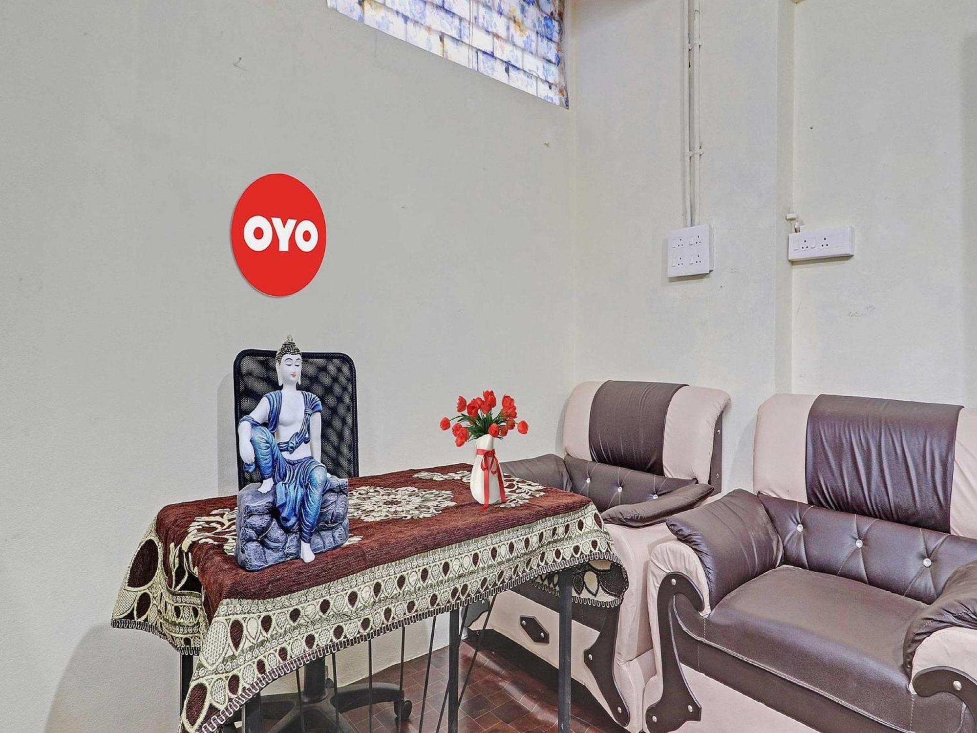 Hotel O Vasista Residency Hyderabad Esterno foto