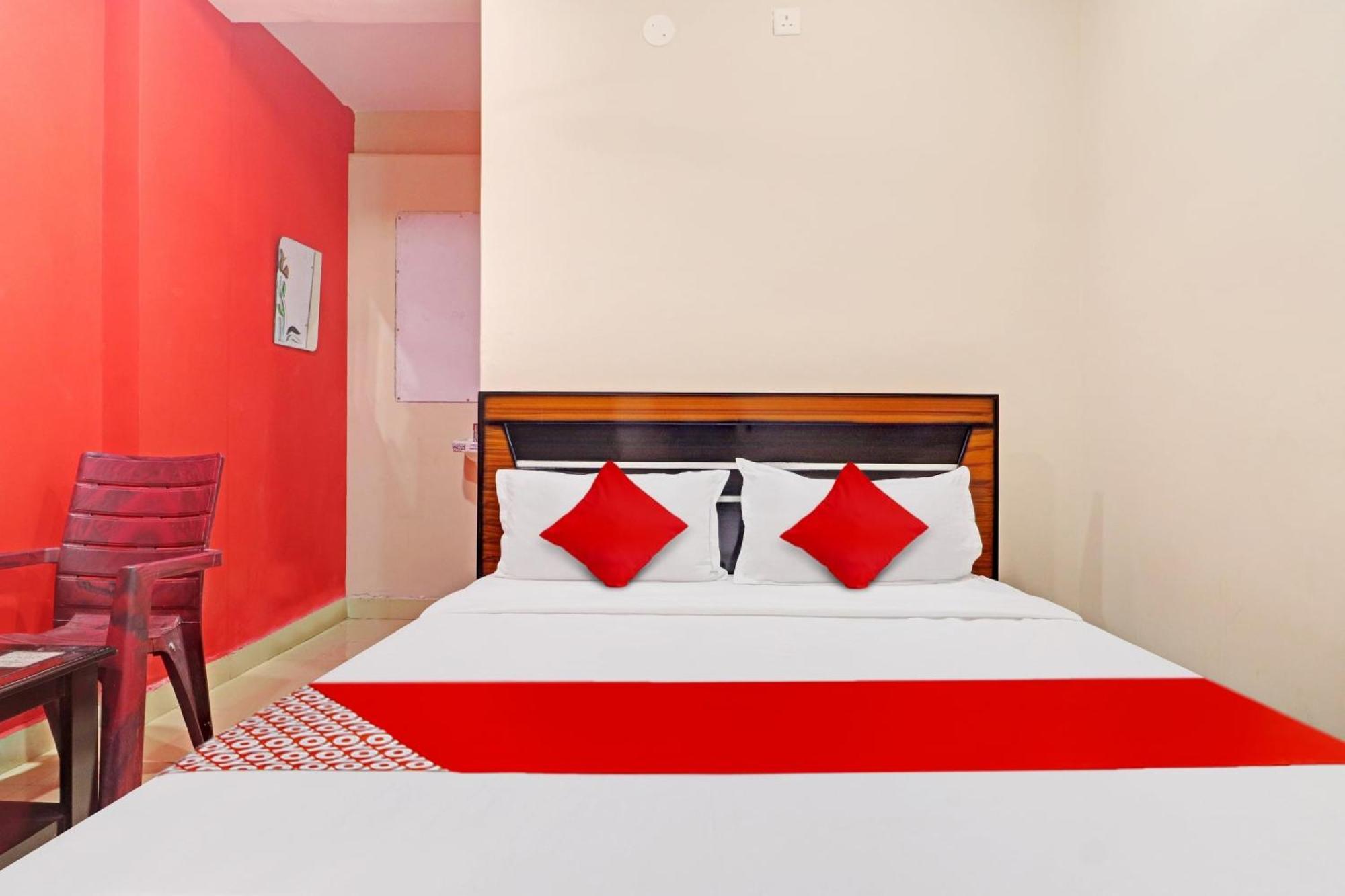Hotel O Vasista Residency Hyderabad Esterno foto