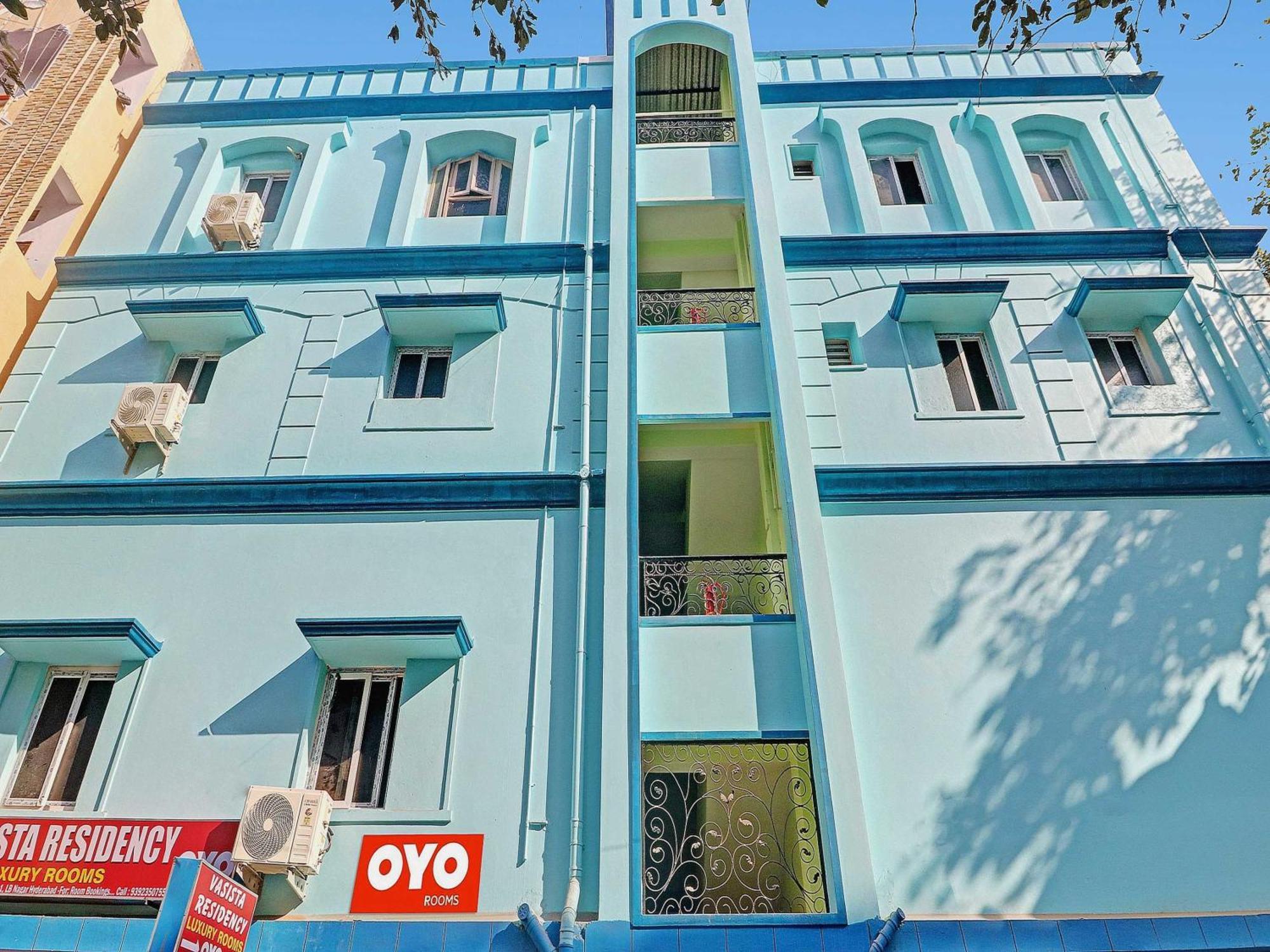 Hotel O Vasista Residency Hyderabad Esterno foto