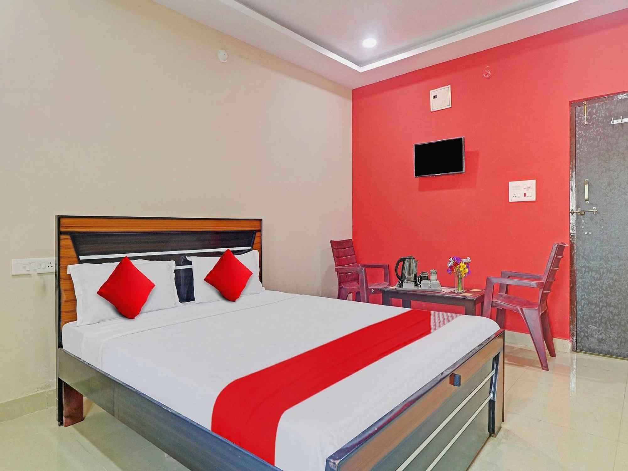 Hotel O Vasista Residency Hyderabad Esterno foto