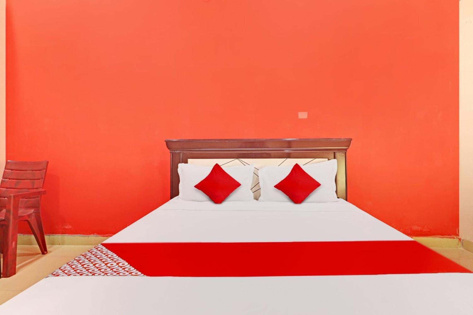 Hotel O Vasista Residency Hyderabad Esterno foto