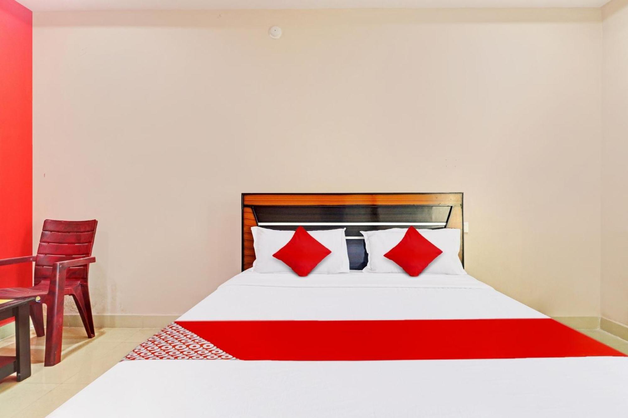 Hotel O Vasista Residency Hyderabad Esterno foto